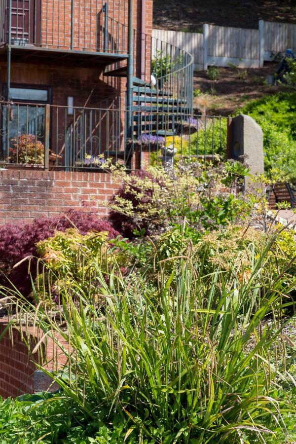 The Laurels Bed and breakfast 4*